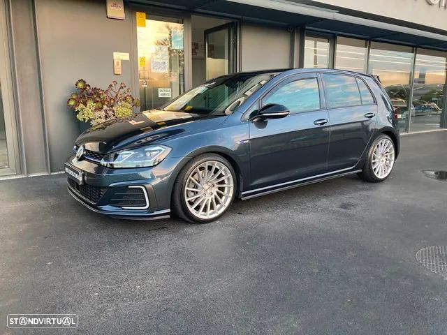 VW Golf 1.4 GTE Plug-In-Hybrid DSG - 4