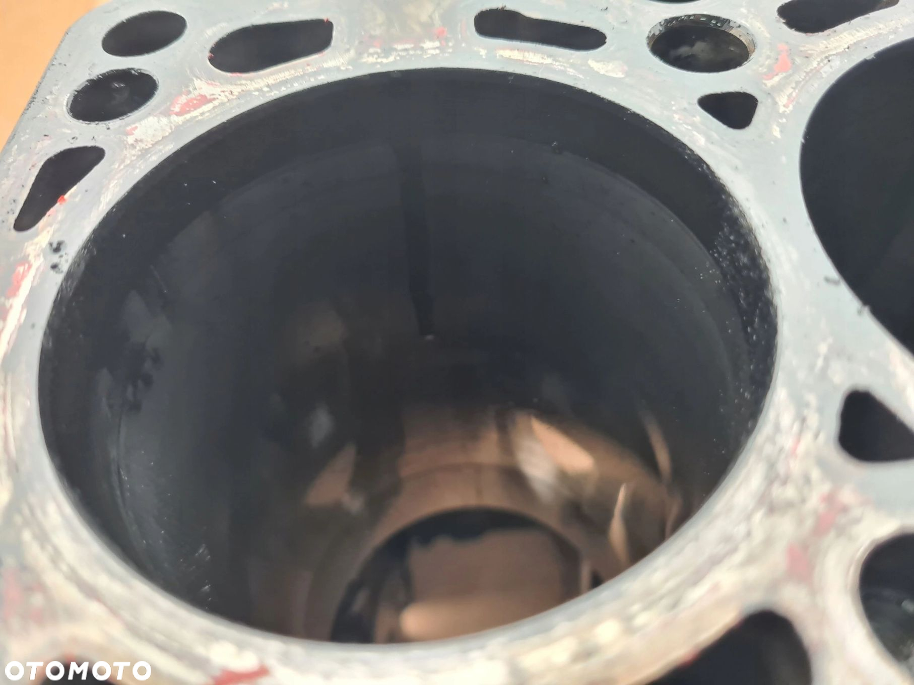 VW T5 LIFT 2.0 BiTDI CFC blok silnika 03L021CA - 5