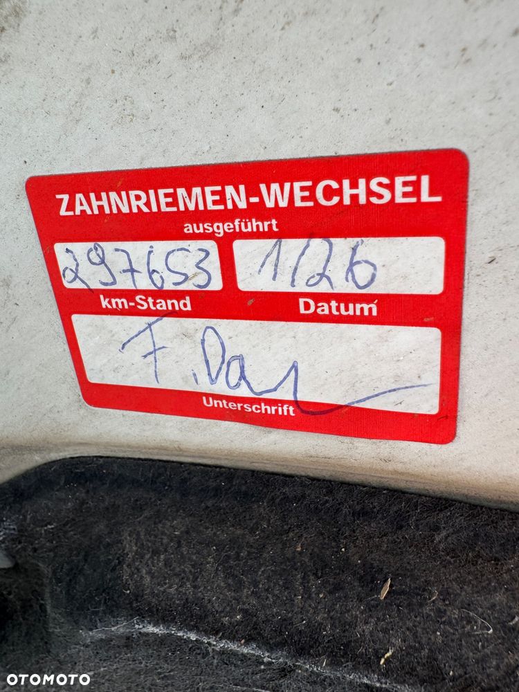 Volkswagen Transporter - 35