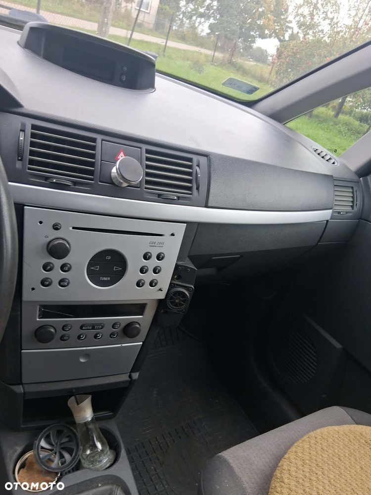 Opel Meriva - 4