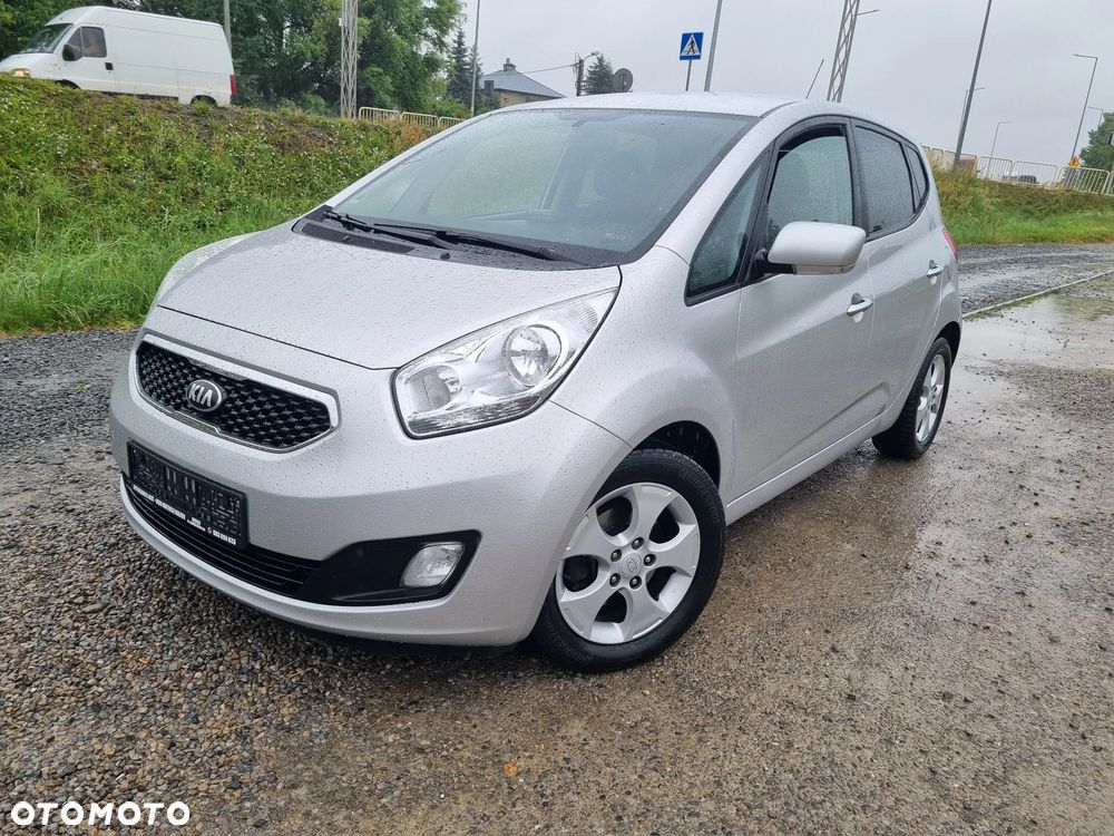 Kia Venga 1.6 CRDi 128 Dream Team Edition - 2