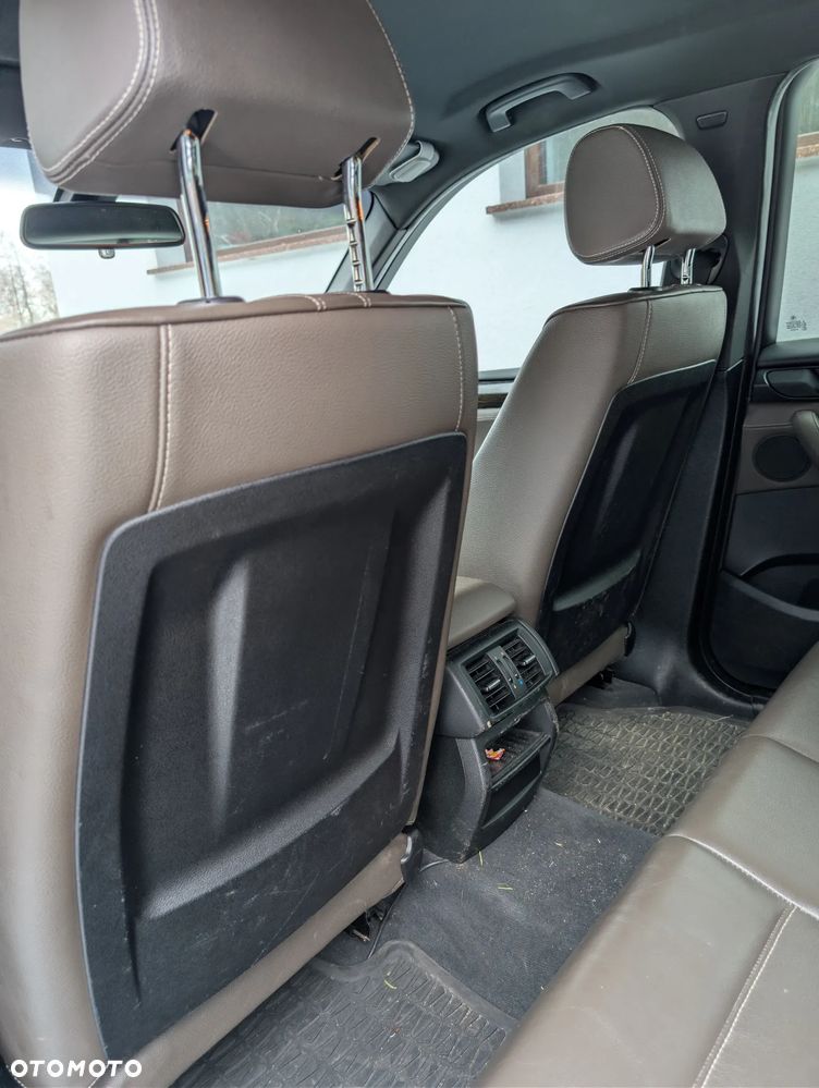 BMW X3 xDrive20d - 8