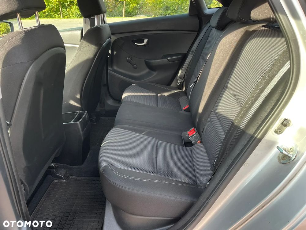 Hyundai i30 - 15