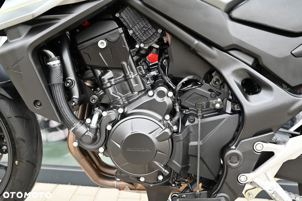 Honda Hornet - 10