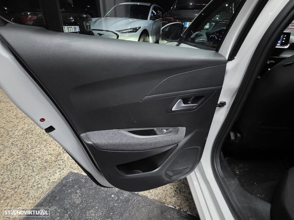 Peugeot e-208 50 kWh Style - 9