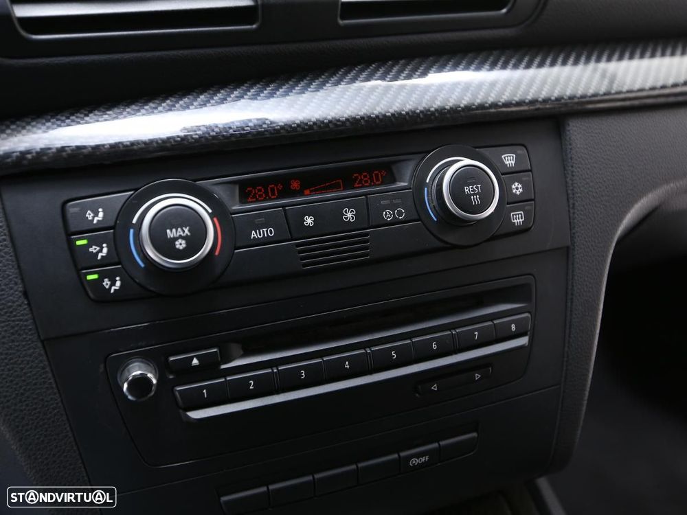 BMW 123 d Coupe - 15