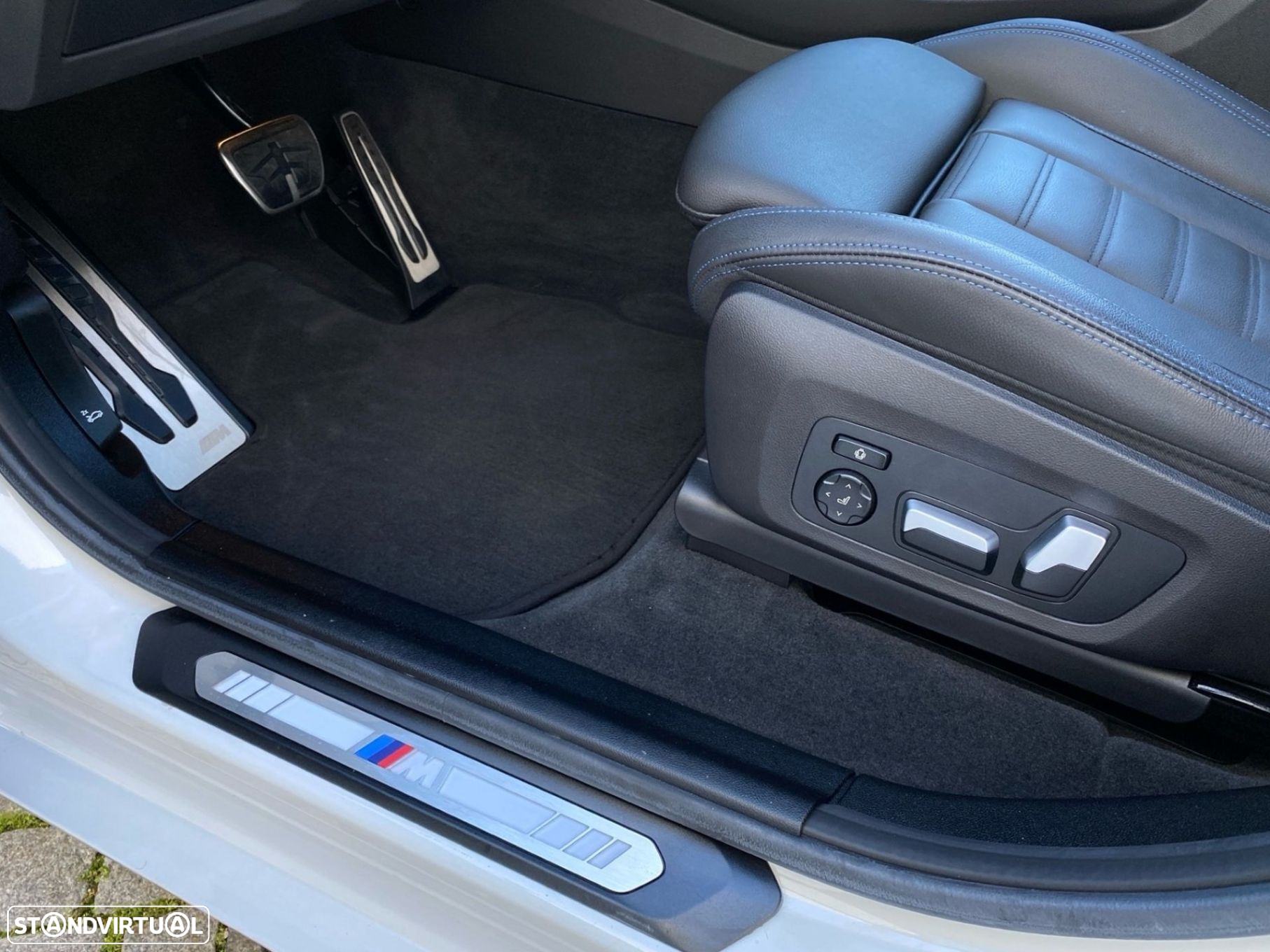 BMW iX3 M Sport Impressive - 22