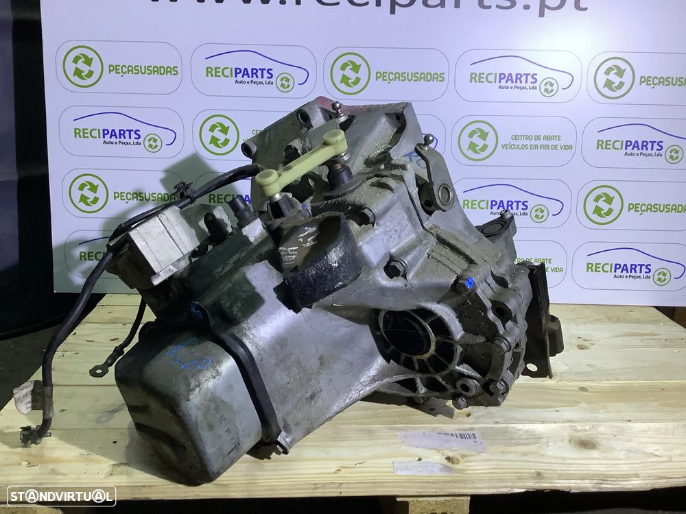 Caixa de velocidades Citroen / Peugeot 1.4 HDi - 2