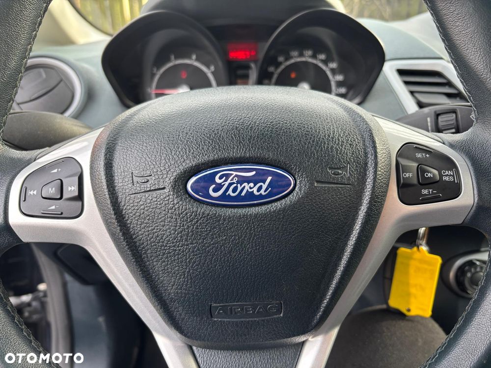 Ford Fiesta 1.25 Gold X EU5 - 21