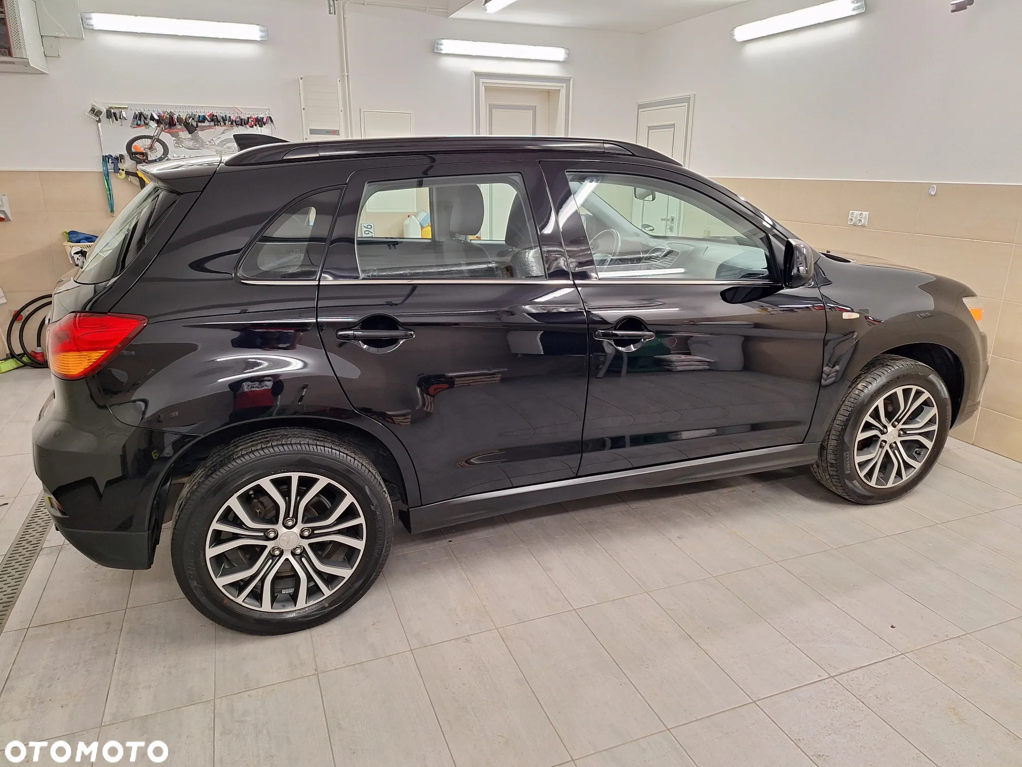 Mitsubishi ASX 1.6 2WD Diamant Edition+ - 14