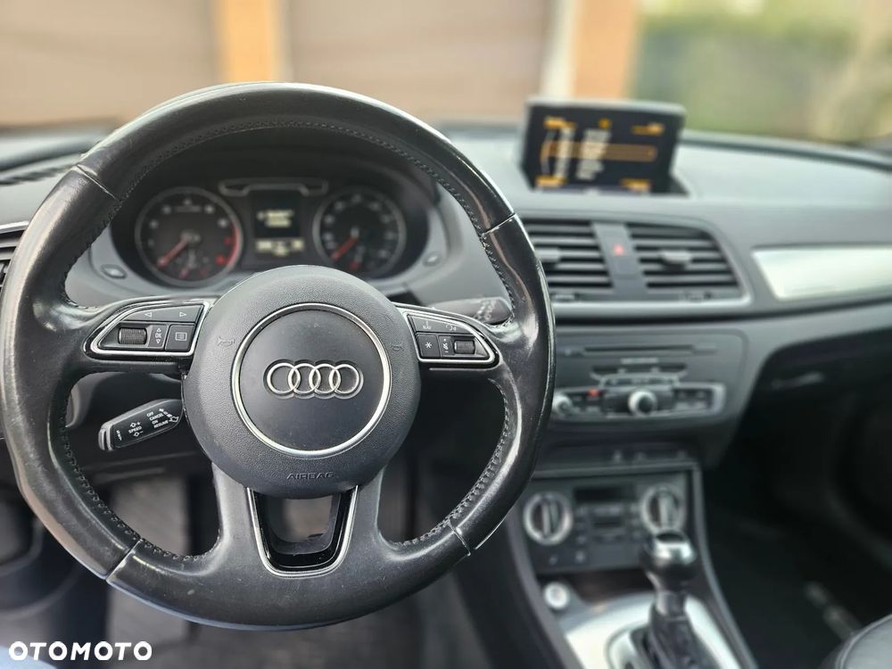 Audi Q3 2.0 TFSI Quattro S tronic - 22