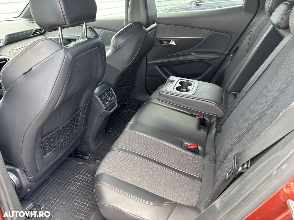 Peugeot 3008 1.6 BlueHDI S&S EAT6 GT-Line - 6