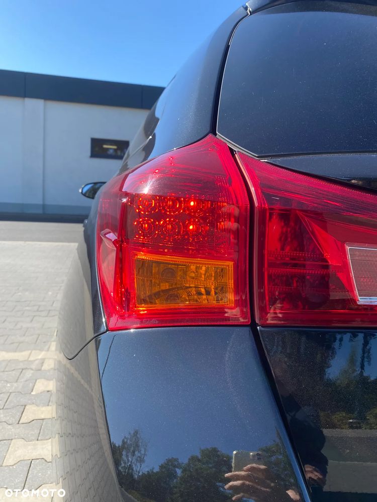 Toyota Auris - 7