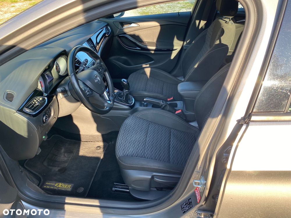Opel Astra 1.4 Turbo Dynamic - 21