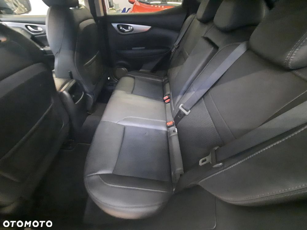 Nissan Qashqai 1.3 DIG-T Tekna - 12