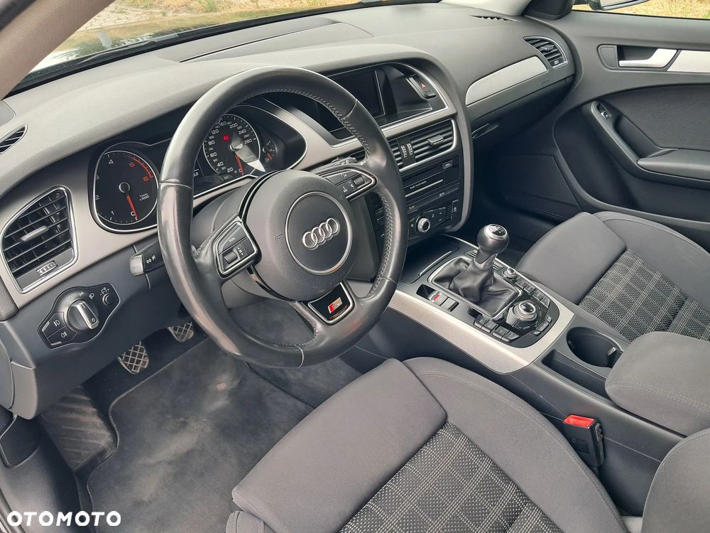 Audi A4 Avant - 14