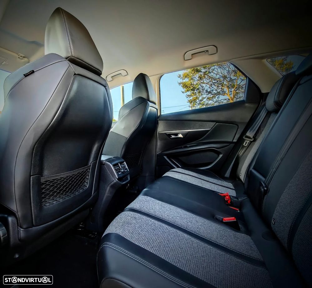 Peugeot 3008 1.2 PureTech GT Line - 15