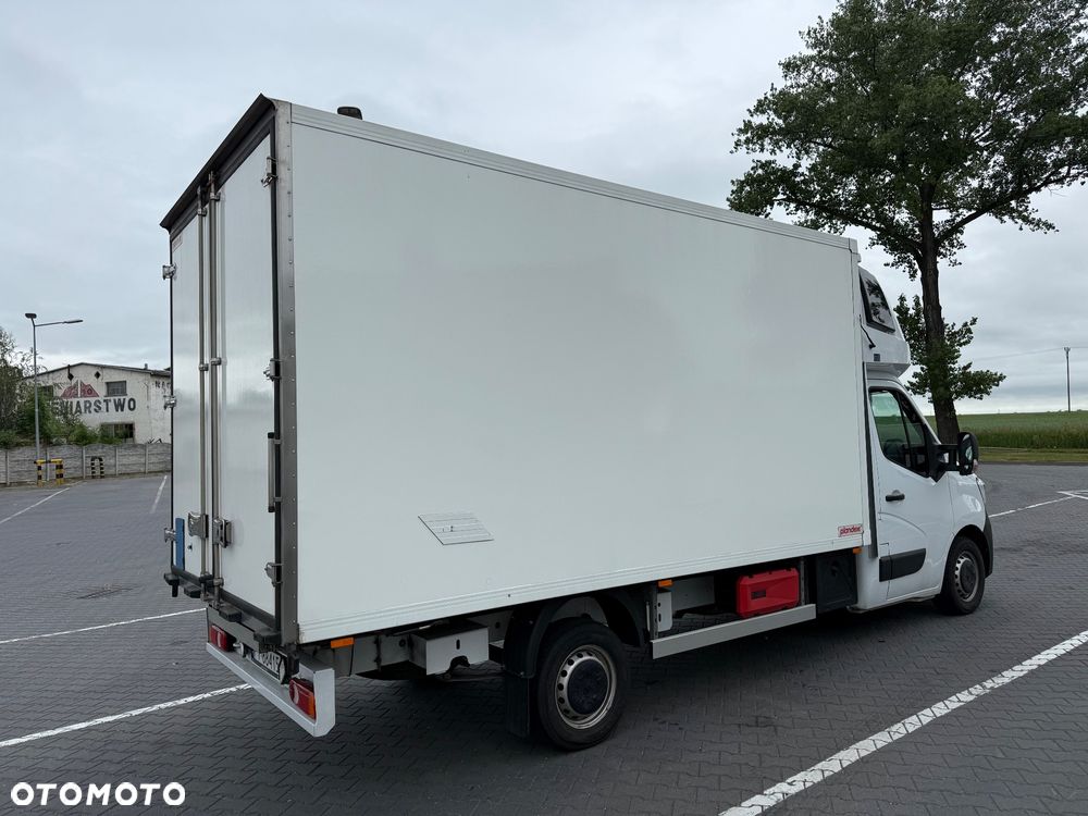 Renault Master - 3