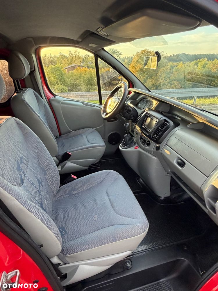 Renault Trafic - 11