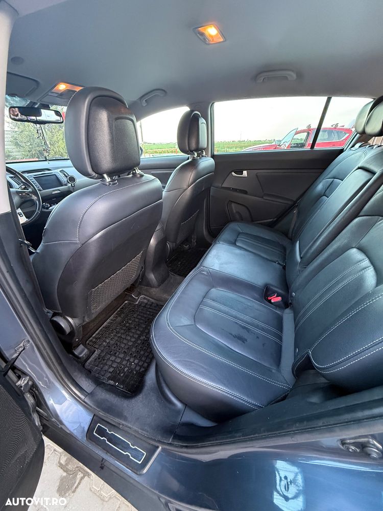 Kia Sportage 2.0 DSL HP 6MT 4x4 Style - 9