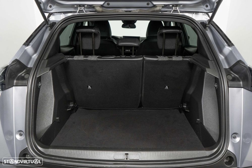 Peugeot 2008 1.2 Hybrid Allure e-DCS6 - 23