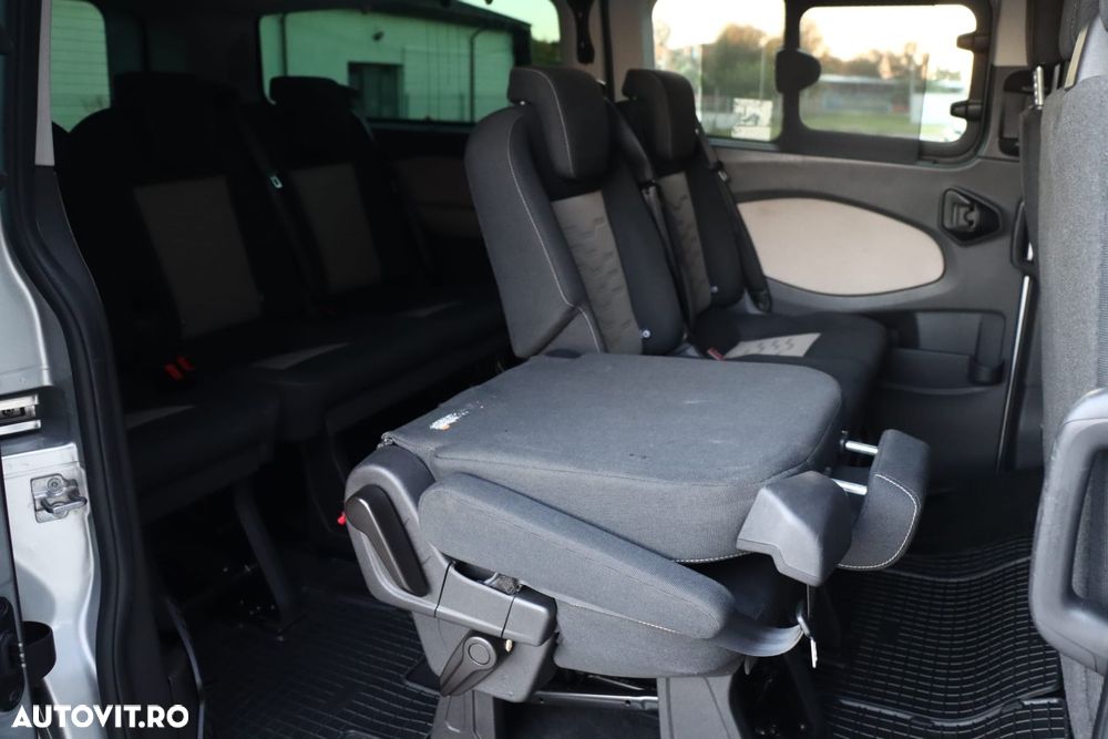 Ford Tourneo Custom 320 L2H1 VA Shuttle Titanium X - 18