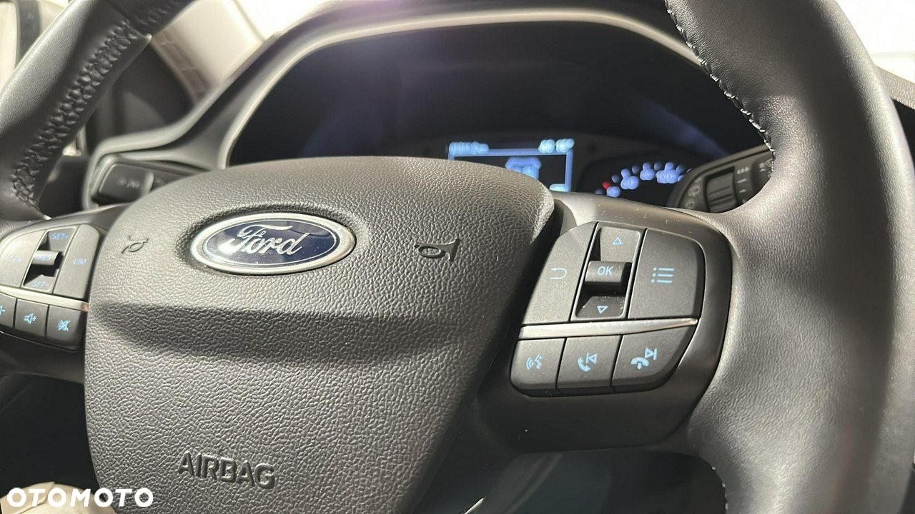 Ford Focus - 21
