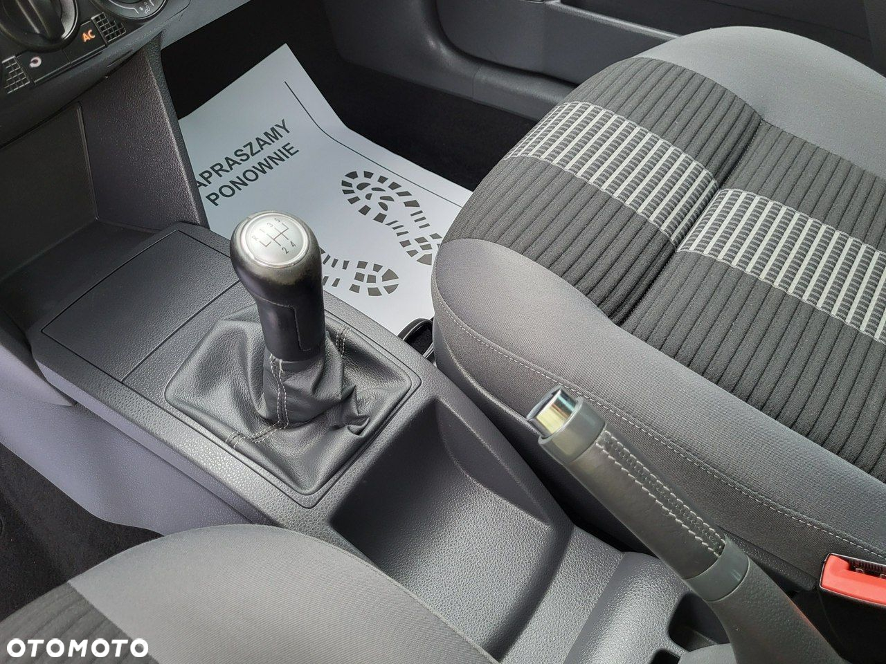Volkswagen Polo - 24
