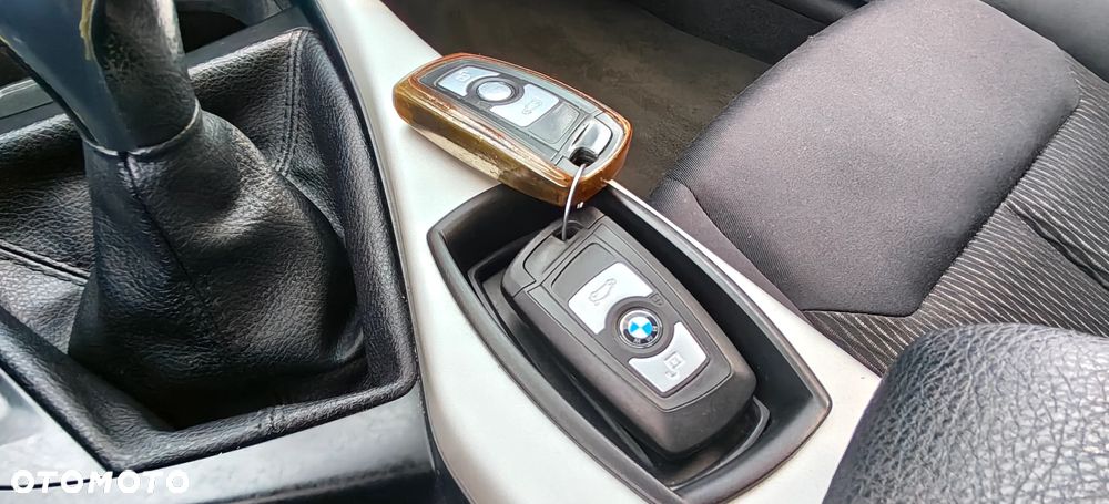 BMW Seria 1 116i - 31