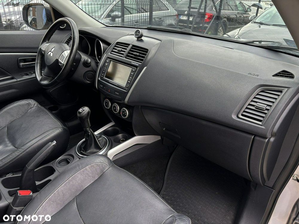Mitsubishi ASX - 33