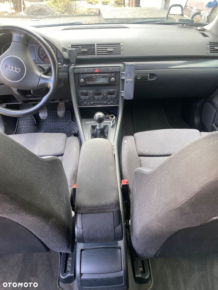 Audi A4 Avant 1.9 TDI - 8