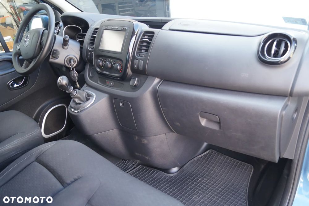 Opel Vivaro L2H1 2,9t Edition - 21