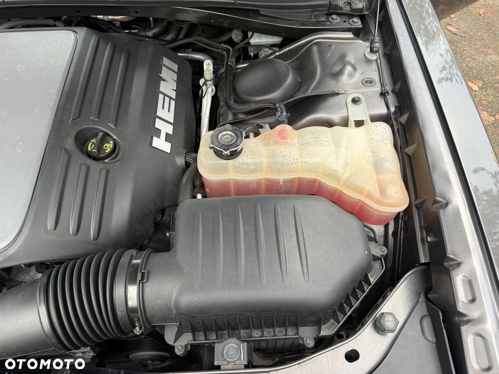 Dodge Challenger Automatik R/T Plus - 24