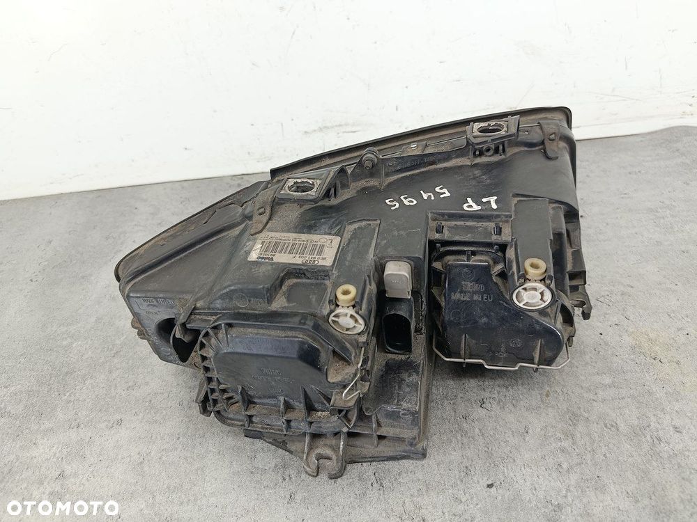 LAMPA PRZÓD LEWA AUDI A4 B6 8E0941003F VALEO - 3