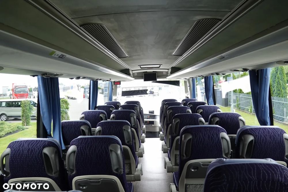 VDL FHD2 / EURO 6 / SPROWADZONY / 12. 2015 ROK / TURYSTYCZNY / WC / Gniazdka USB / AUTOMAT / BOGATE WYPOSAŻENIE / - 32