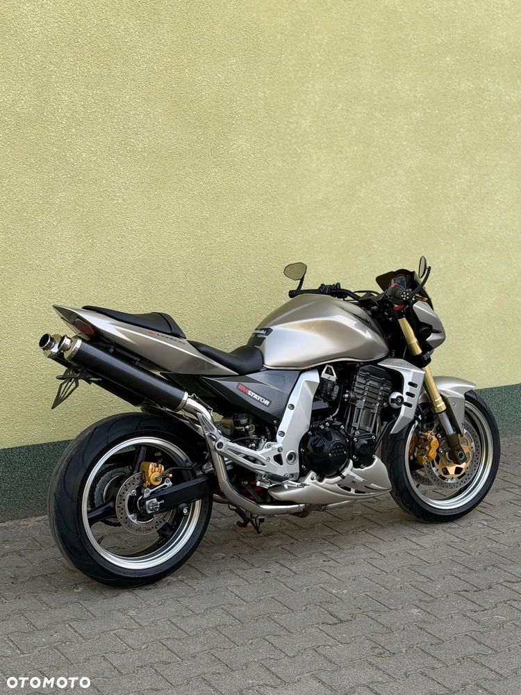 Kawasaki Z - 10