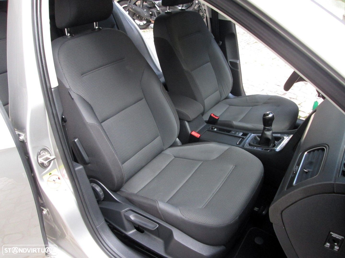 VW Golf Variant 1.6 TDi Highline - 21