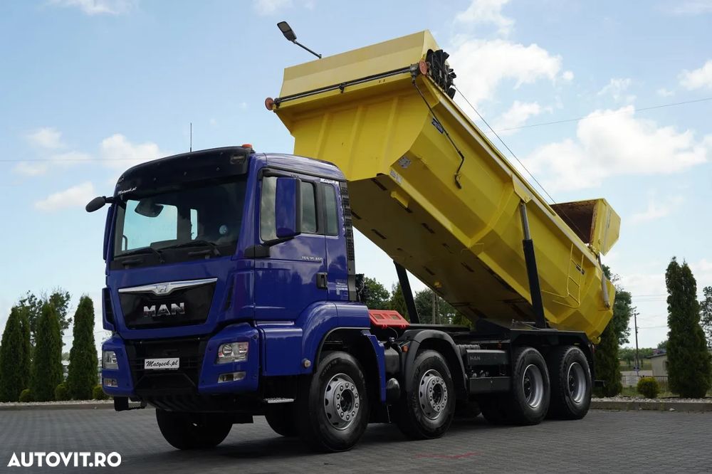 MAN TGS 35.460 / 8x4 / REAR TIPPER / HYDRAULIC FLAP / NAVI / AUTOMATIC - 2