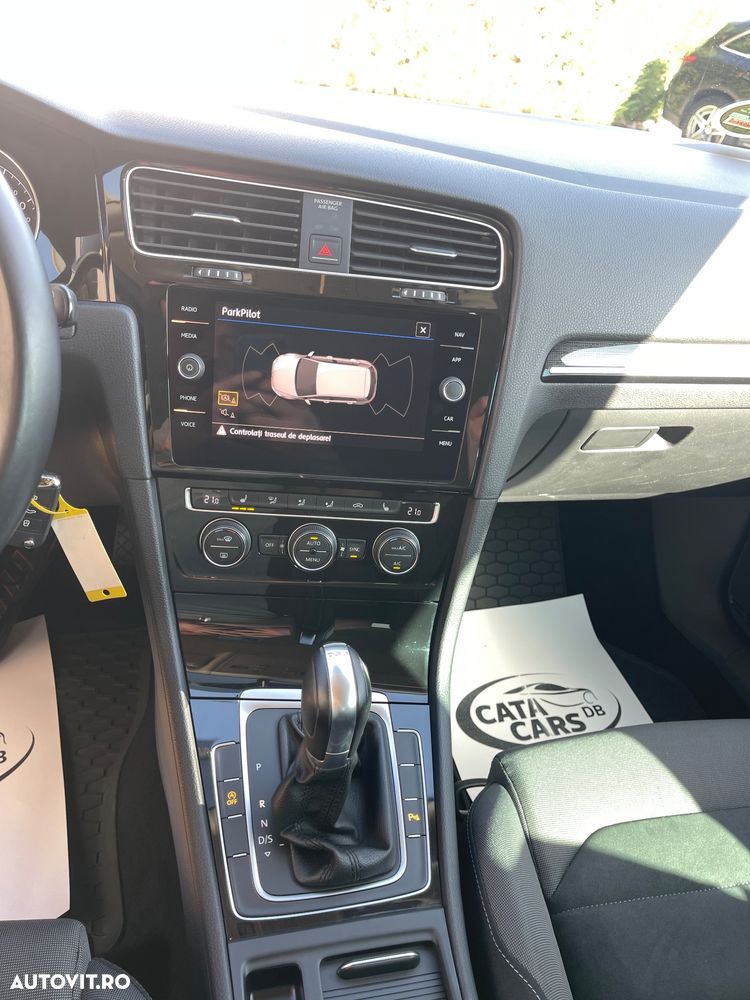Volkswagen Golf 1.5 TSI ACT (BlueMotion Technology) DSG Highline - 33