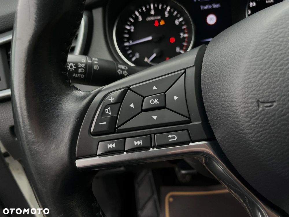 Nissan Qashqai 1.2 DIG-T N-Connecta EU6 - 24