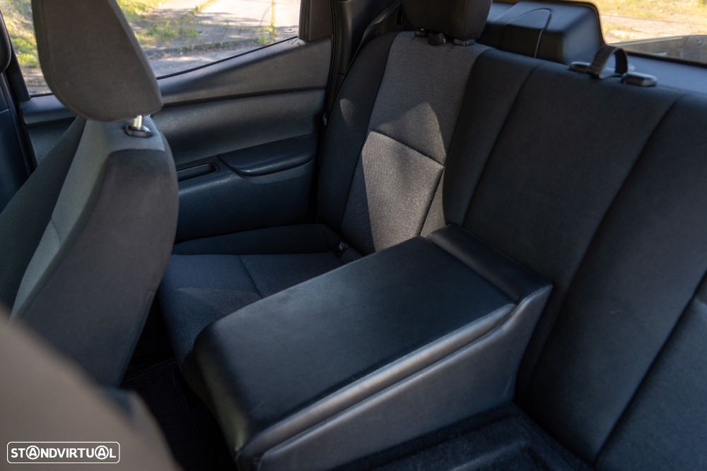 Mercedes-Benz X 250 d Power 4-Matic - 25