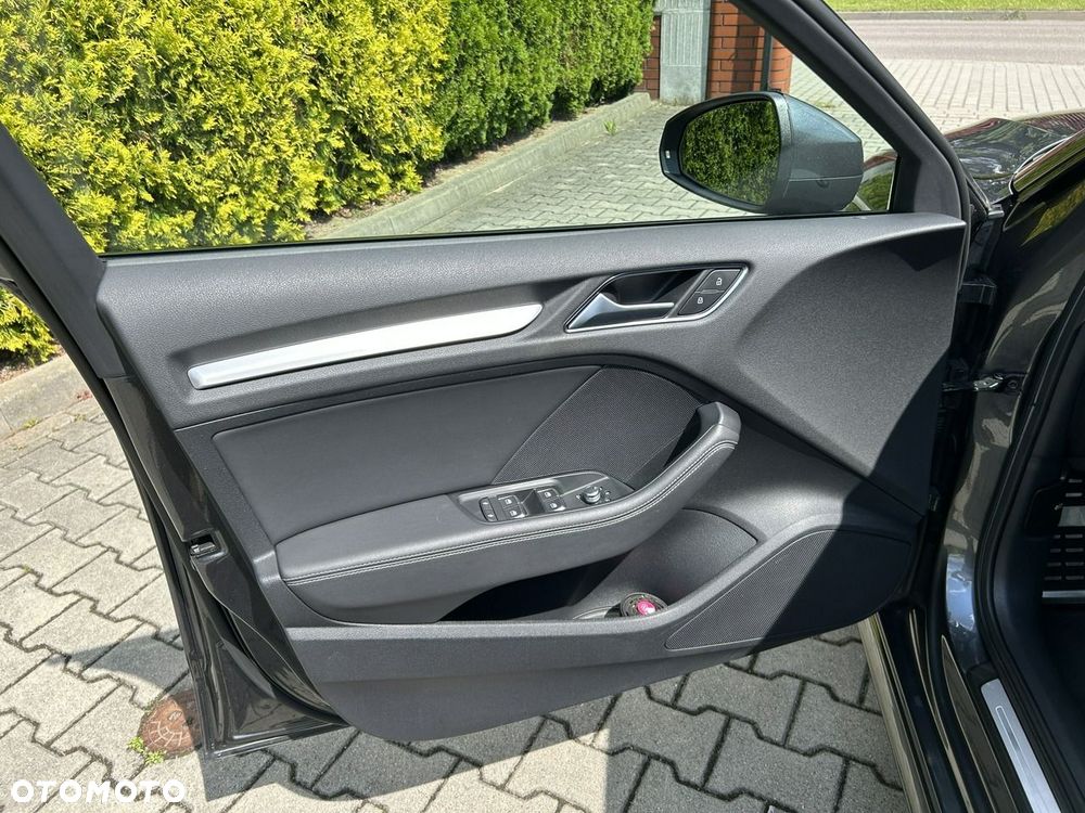 Audi A3 Sportback 35 TFSI S tronic S line - 34