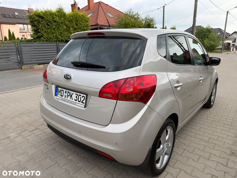 Kia Venga 1.6 CVVT Titanium Collection - 15