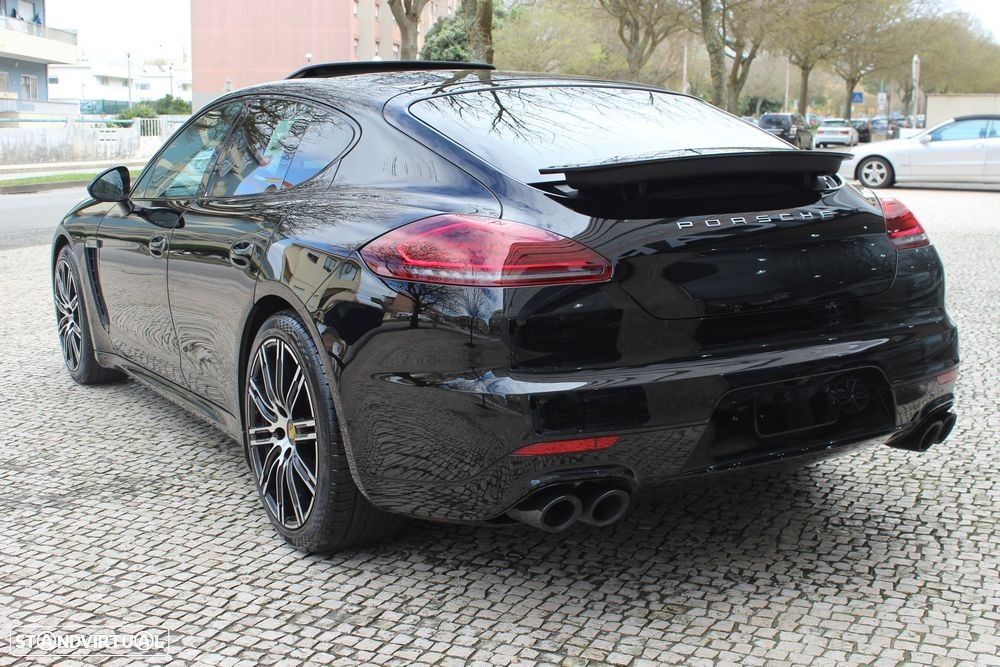 Porsche Panamera Edition - 10