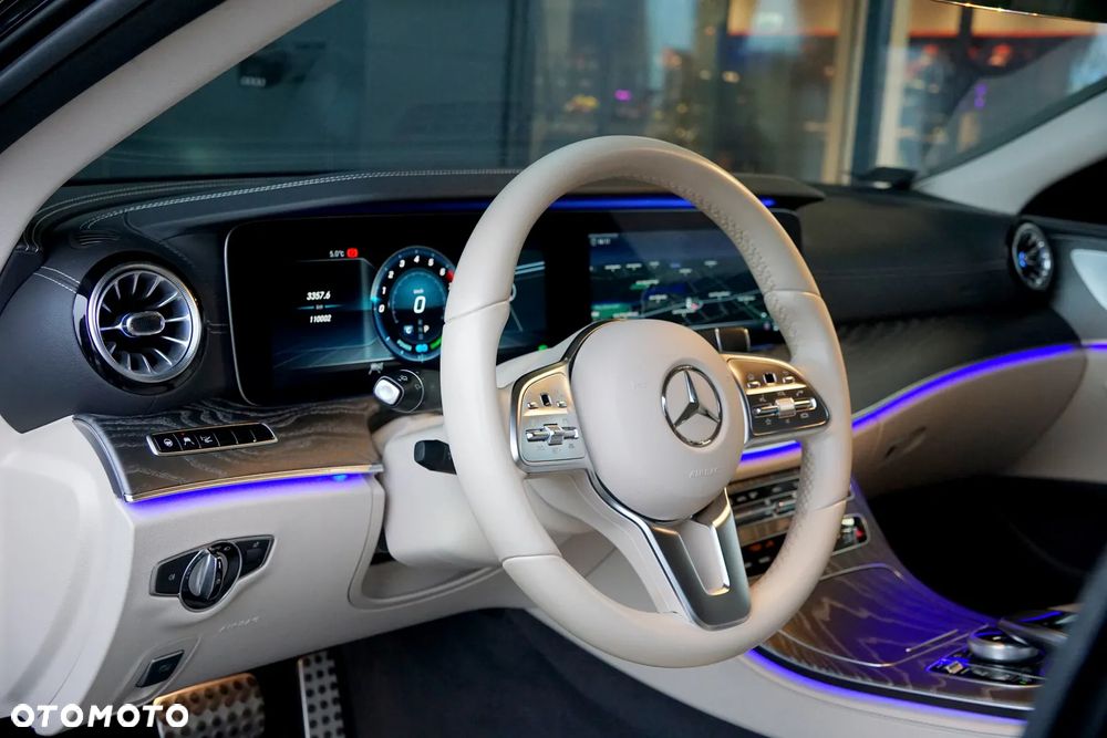 Mercedes-Benz CLS - 18