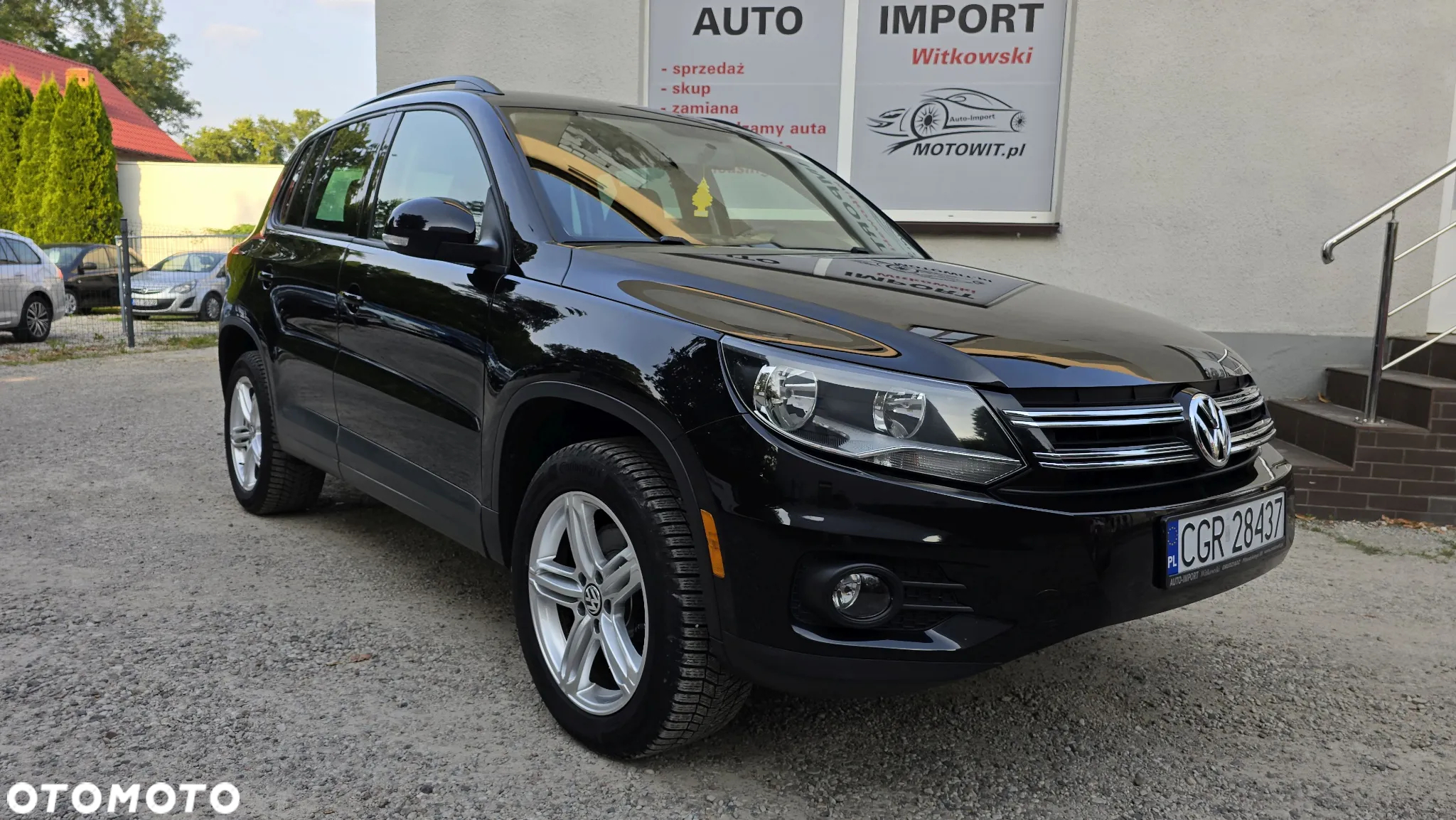 Volkswagen Tiguan - 10