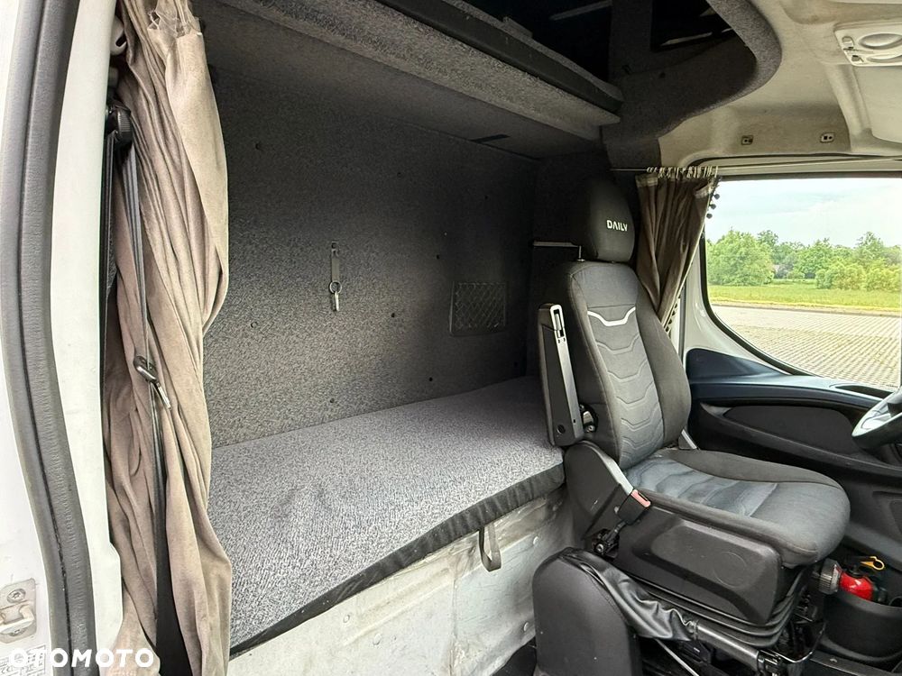 Iveco Daily 3,0 L❗35S18❗Kontener 8EP❗Winda 750KG❗HI-MATIC - 14