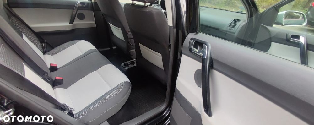 Volkswagen Polo 1.6 Automatik CrossPolo - 26