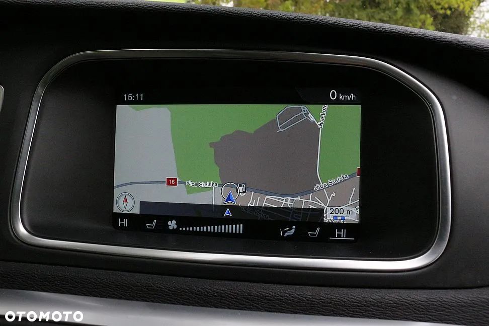 Volvo V40 D4 Summum - 20