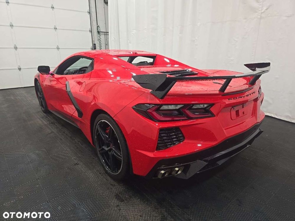 Chevrolet Corvette - 2
